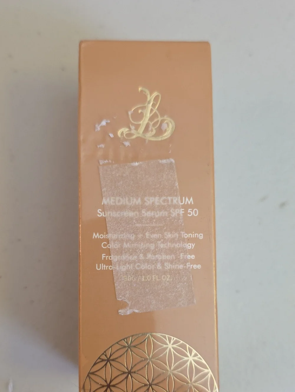 Medium Spectrum Sunscreen Serum SPF 50 - Peach Tone